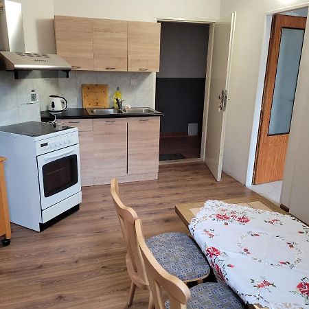 Studentska Apartments Karlovy Vary Dış mekan fotoğraf
